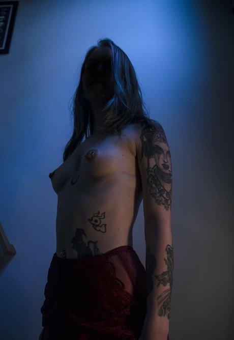 violets cabaret sex star pictures