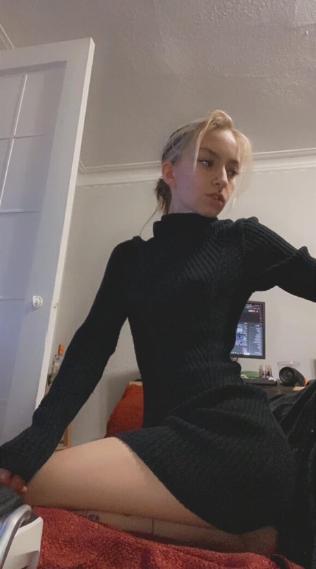 violets cabaret star pic