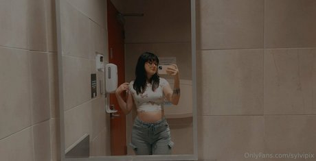 sylvipix pornstar pretty img