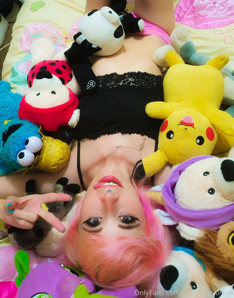 blonde onlyfans adult photos