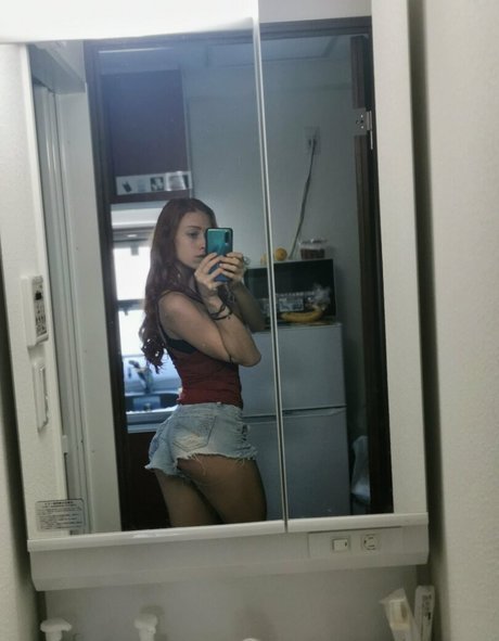 Evaveil pornstar hot pic