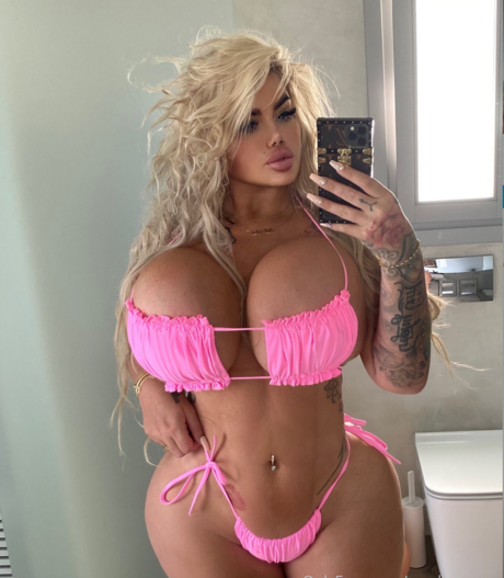 Candy Charms model pornographic gallery