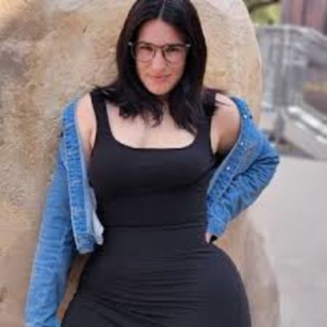 Gypssaii erotic actress galleries