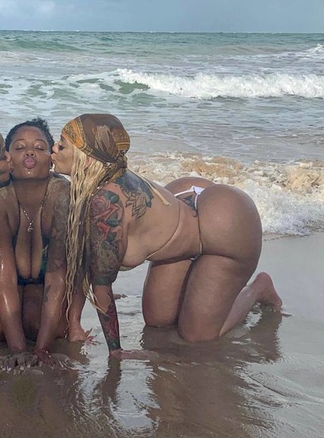 Aviberri star pretty galleries