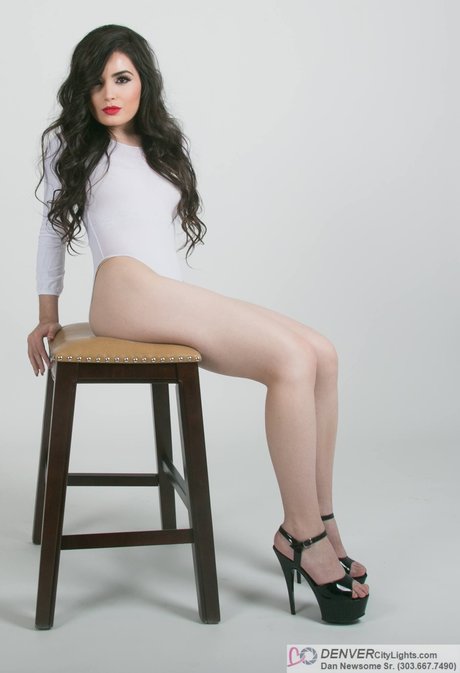 Yanet Gutierrez model xxx img