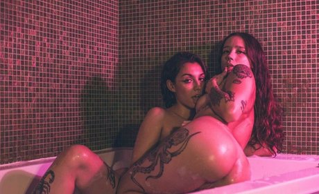 Pepperflavor adult star pic