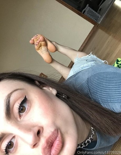 Queen soft400 xxx actress img