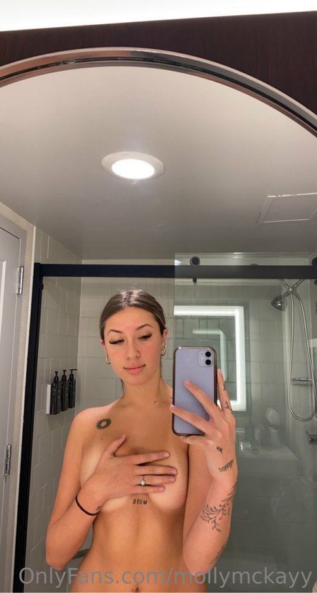Molly Mckayy star nudes image