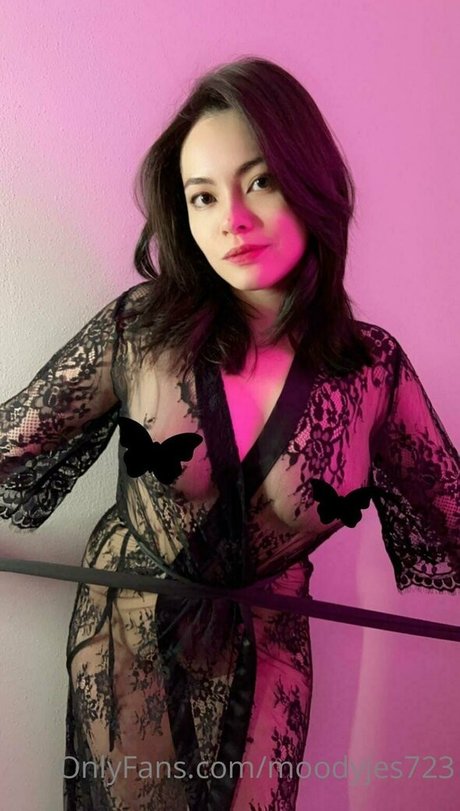 Moodyjes723 model nude images