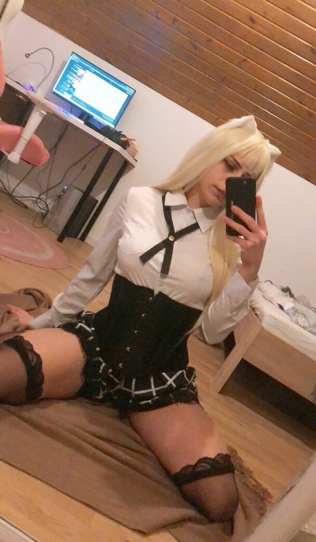 Yumeblume pornographic actress img