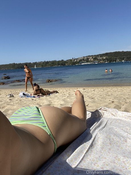 Raregirl96 pretty actress picture