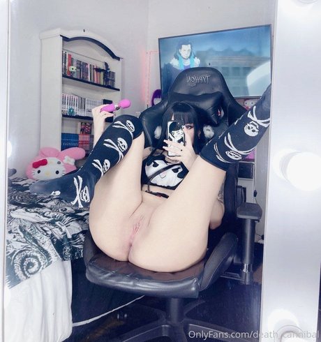 Death Cannibal pornstar nice photos