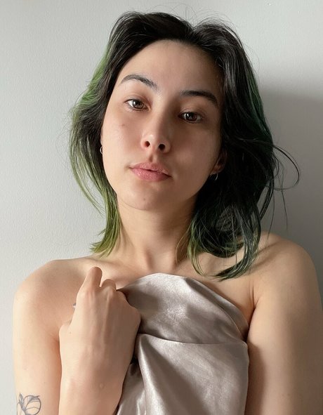 Sinastri pornstar nice picture