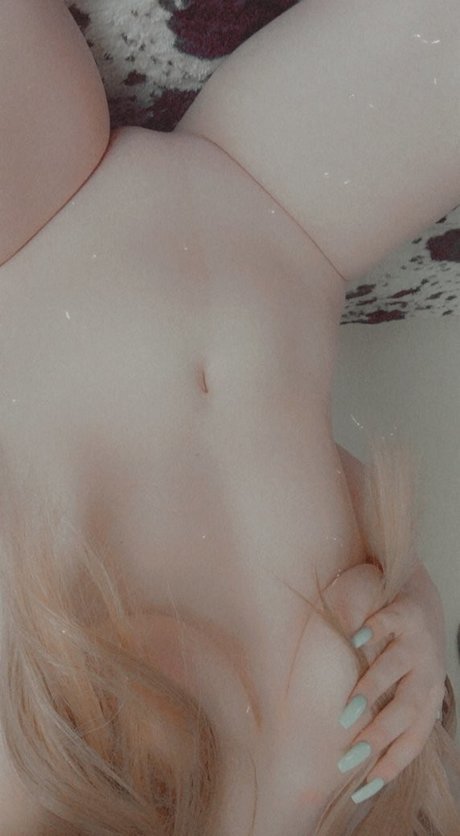 Duckie Ho high quality actress galleries