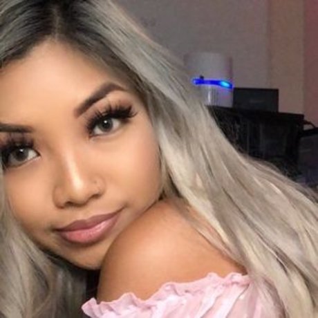 msnatalieduong nude model gallery