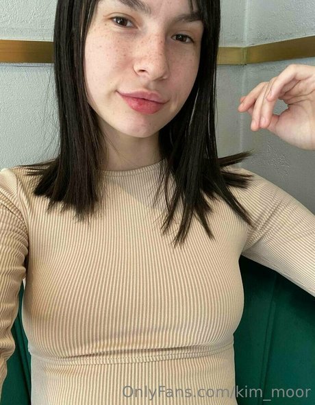 Kim Moor top actress galleries