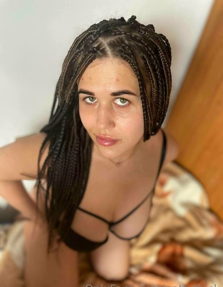 pattythick star naked image