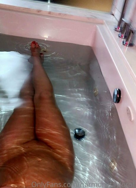 Harmony Taylor adult actress photo