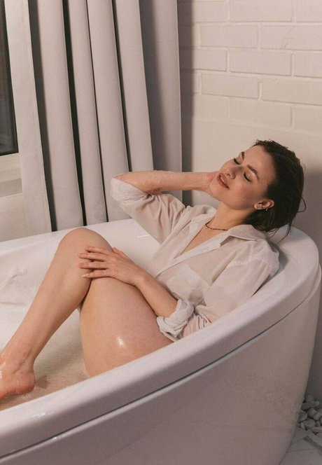 crybaby16 xxx star photos