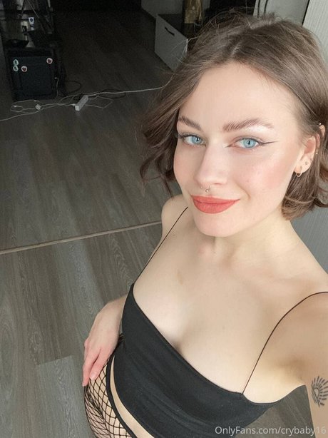 stepsister onlyfans free naked pictures