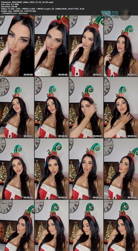 Clea Gaultier naked model pic