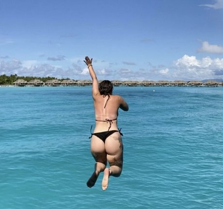 Sailor toes hot star archive