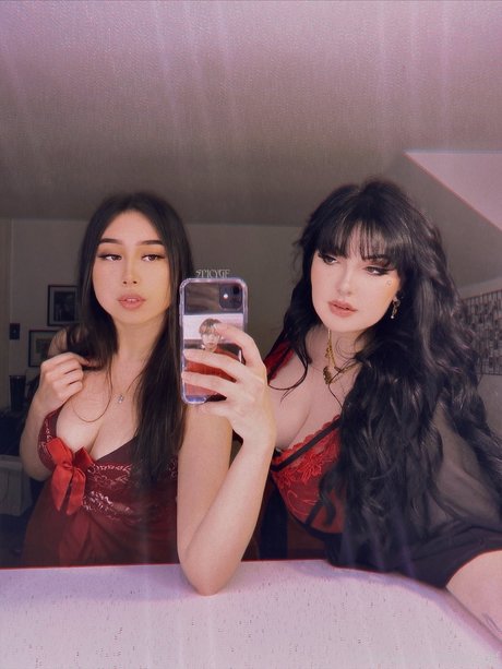 Spicygf xxx pornstar images