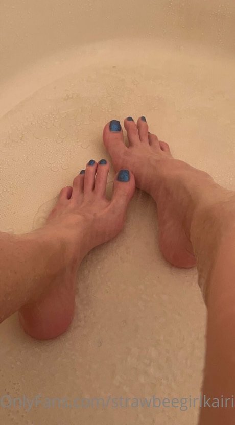 Strawberry Girl Kairi_ model pretty photo