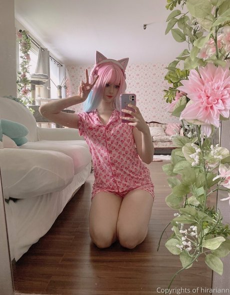 Hirariann sex model image