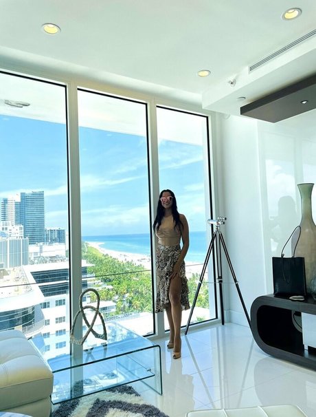 Abella Anderson star hot archive