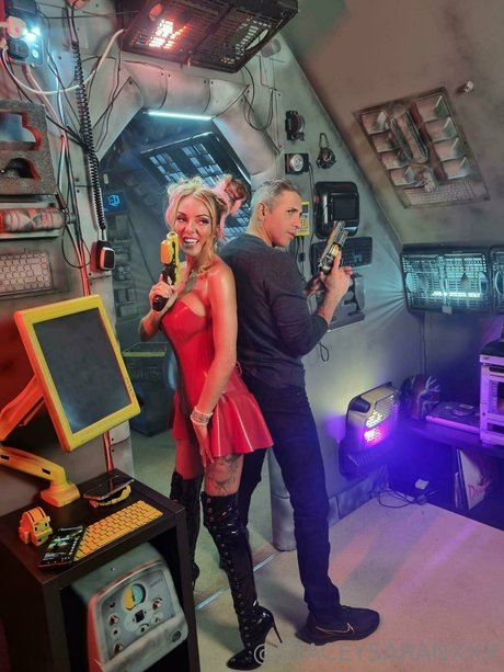 Stacey Saran Profile pic