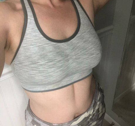 Emily Sequoia pornstar art img