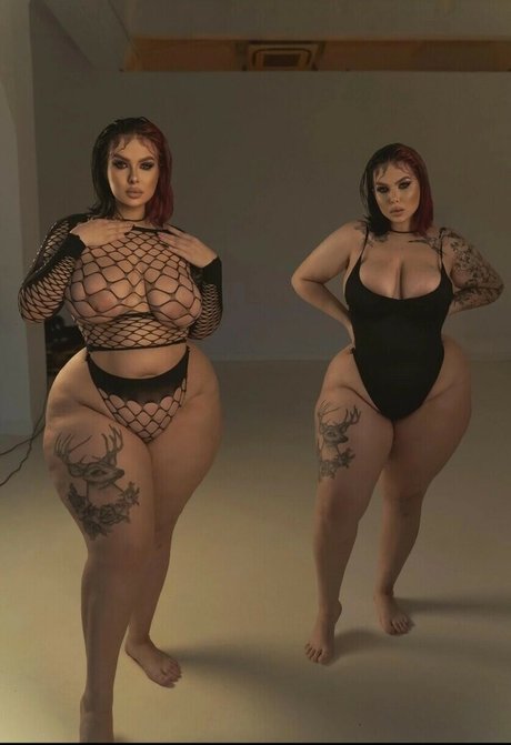 Bulgakova Frida naked model pic