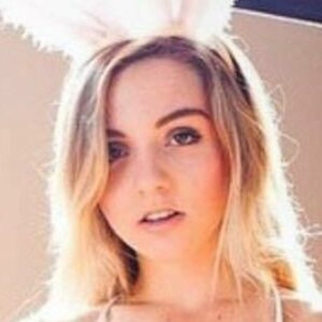 Lenachubz exclusive model pics