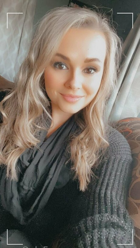 mrstoes24 model hd pictures