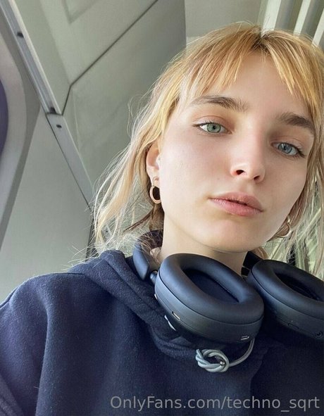 techno sqrt hd pornstar pictures