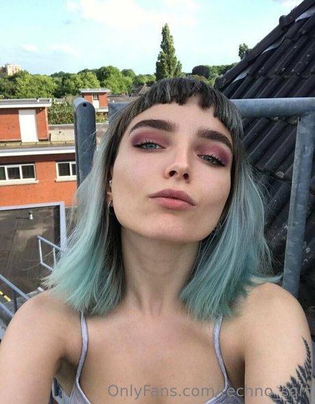 techno sqrt best star image