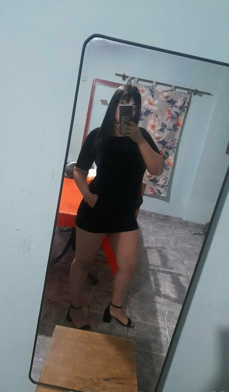 solar98 pornographic actress photo