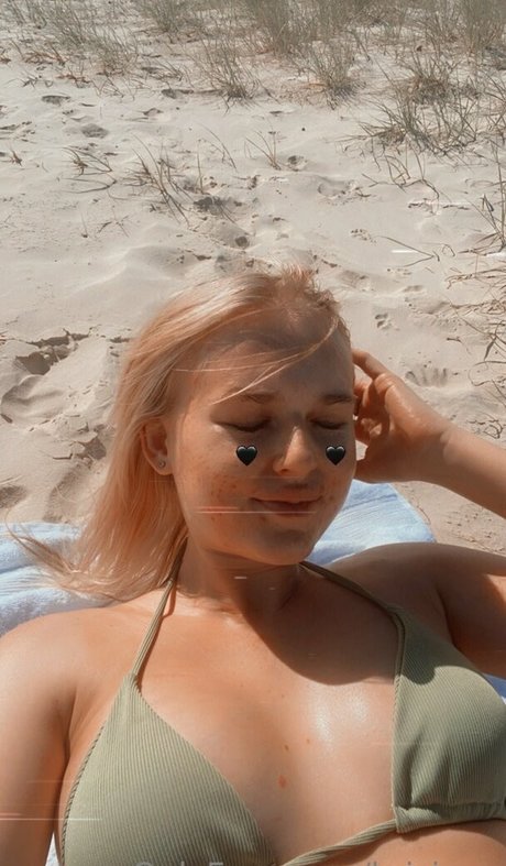 Briziana star nudes pictures