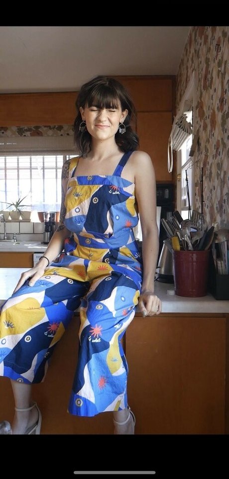 alicenocountry star free pic