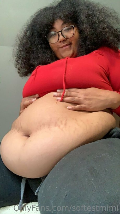 softestmimi sexy actress picture