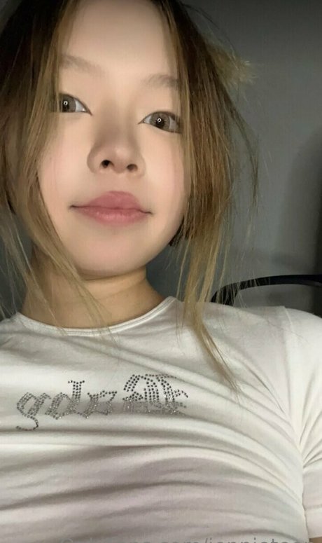 jennieteen pornstar perfect pictures