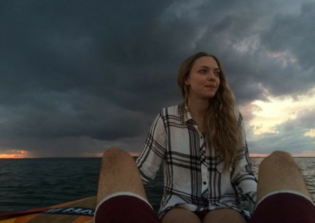 Amanda Seyfried hot actress image