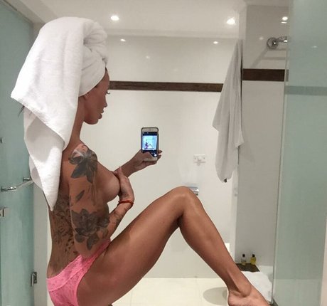 Svetlana Lavrikova high quality pornstar photos