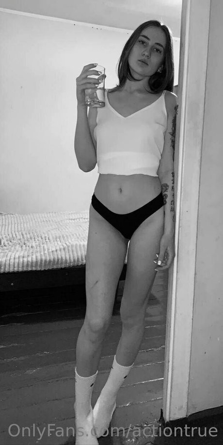 actiontrue erotic pornstar image