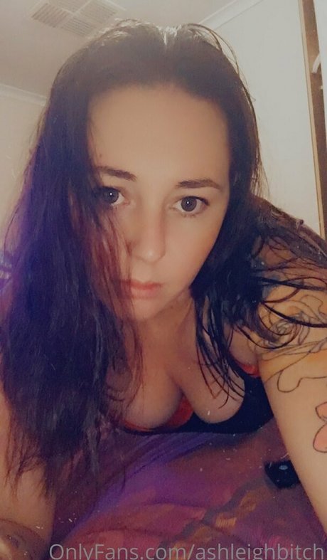 ashleighbitch pornstar pretty images