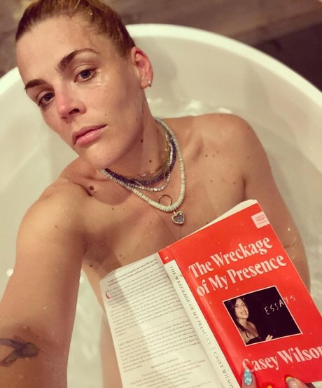 Busy Philipps perfect star pic