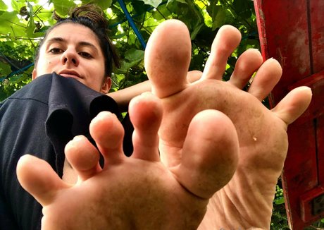 loseranayt hot star images