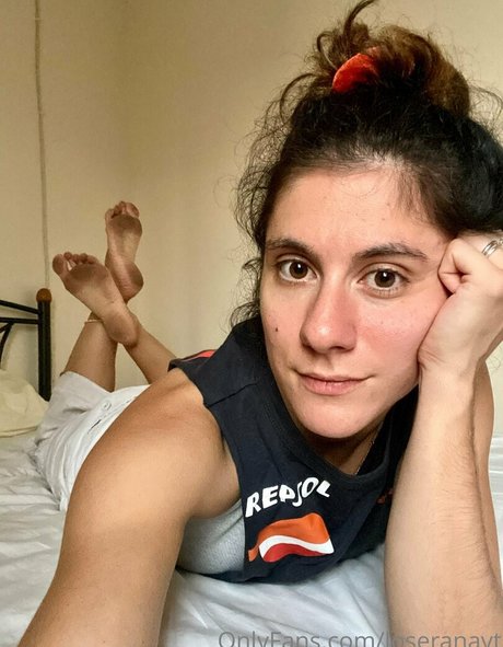 loseranayt star hot pictures