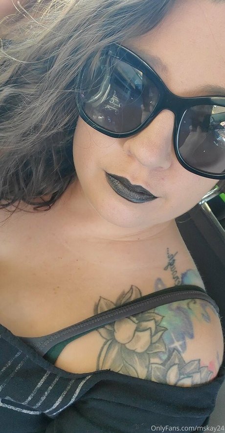 mskay24 model top images